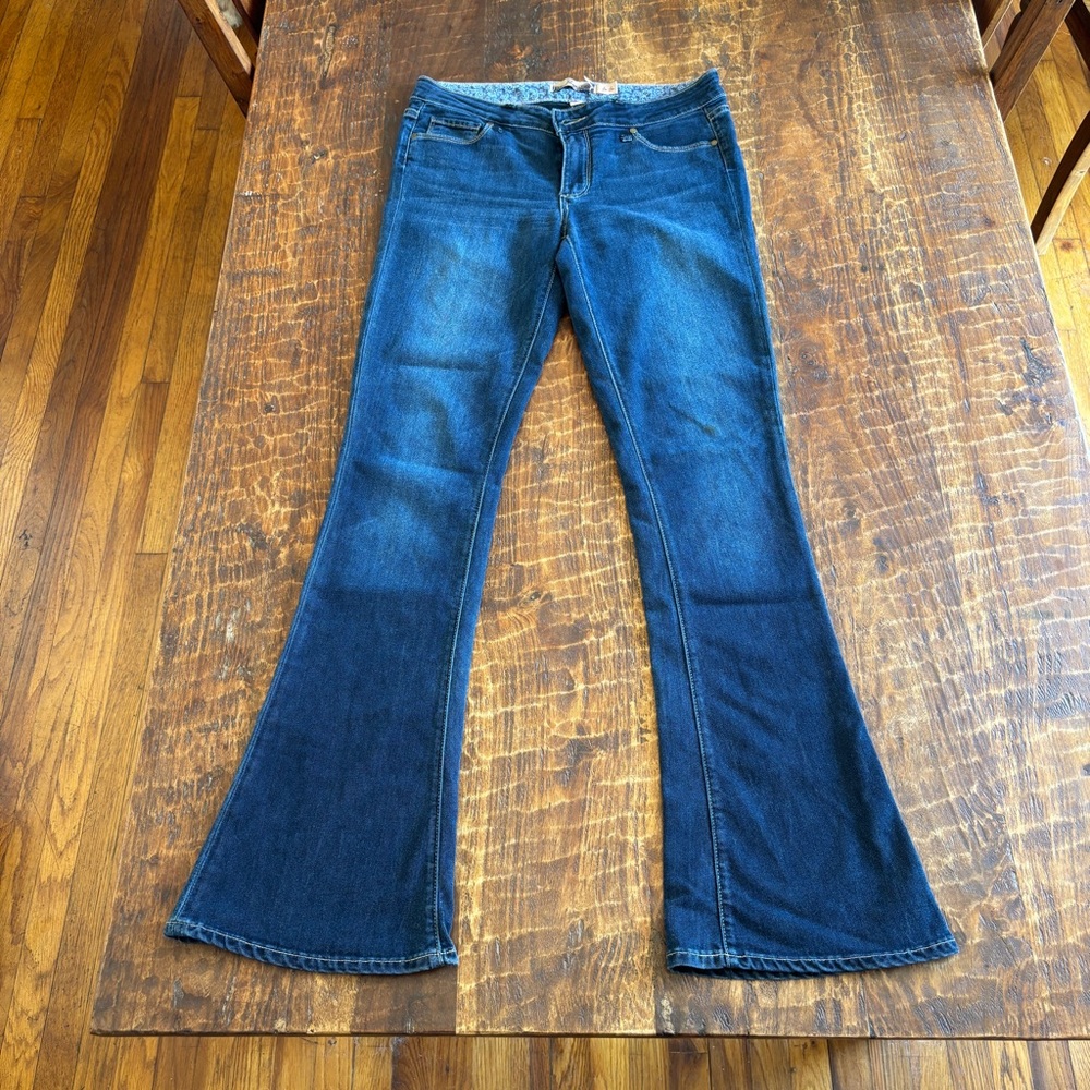 Women's Paige Lou Lou Flared Blue Jeans size 30